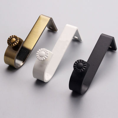 Un bon prix. Rideau simple Rod Bracket Heavy Duty en diamètre en laiton de la couleur 22mm En ligne
